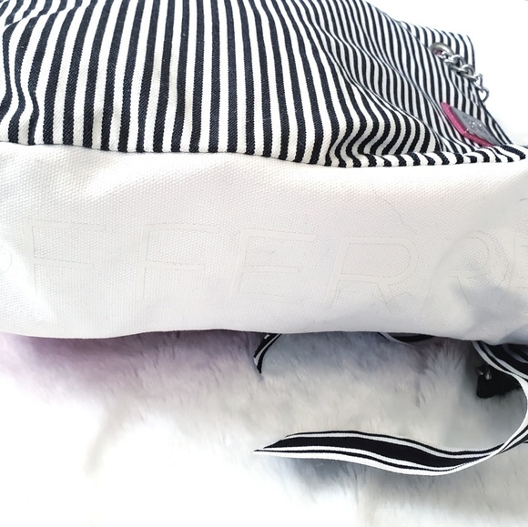 GF Ferrè Pink Shopper Tote - Picture 5 of 6